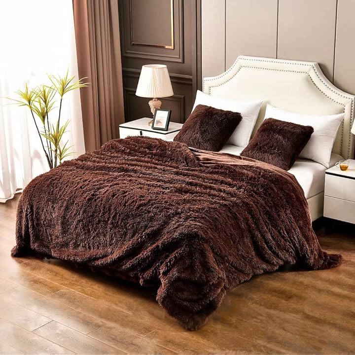 YUSOKI Brown Queen Faux Fur Blanket,2 Layers,90x90 Without Pillows Big Soft Plush Fuzzy Large Warm Fluffy Throw Blanket for Bed