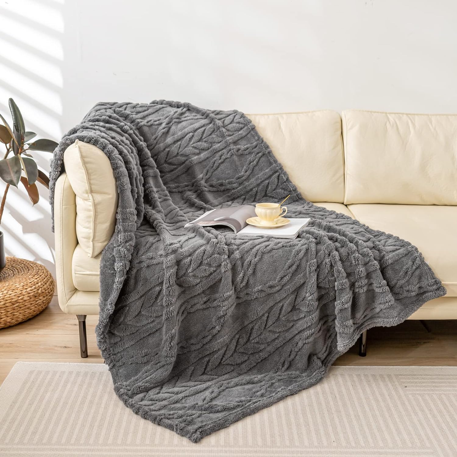 YUSOKI Sherpa Throw Blanket-3D Stylish Design Super Soft Fuzzy Cozy Warm Blanket Thick Plush Fluffy Furry Blankets for Teen Girls Women Couch Bed Sofa Chair Men Boys Gift(Grey,50"x65")