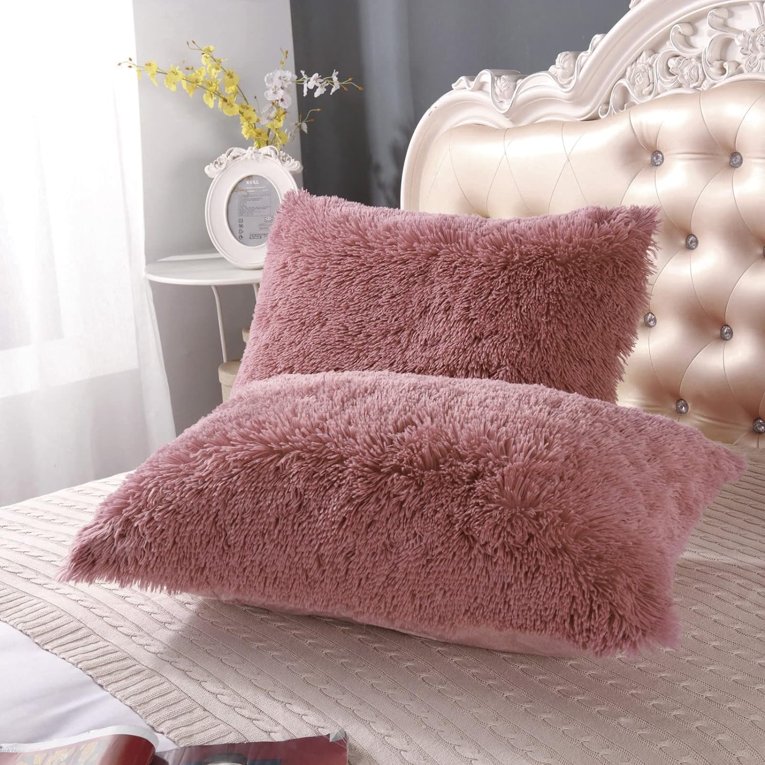 YUSOKI Pink Faux Fur Throw Pillow Covers-20 x36,Set of 2-Fluffy Fuzzy Shaggy Cute Cushion Cases Pack of 2 Soft Fleece Pillow Shams Zipper Closure for Sofa Bed Decor Couch Bedroom Without Insert