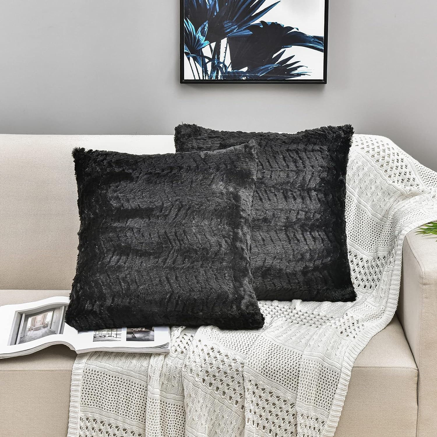 YUSOKI Luxury Faux Fur Throw Pillow Covers-18 x18,Set of 2-Decorative Soft Fuzzy Fluffy Cozy Pillow Cases for Sofa Couch Bedroom Without Insert(Black,18x18)