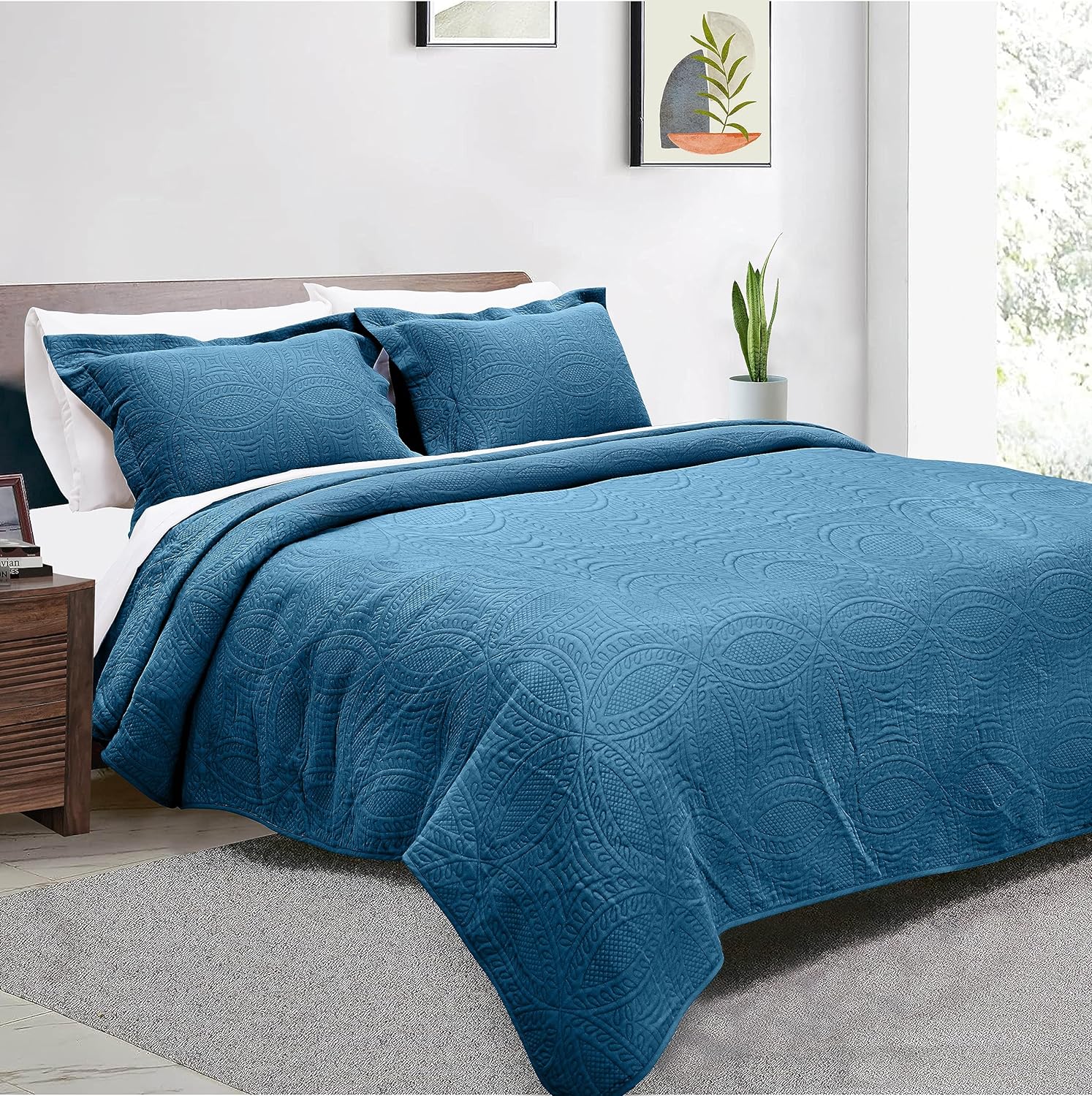 Threadmill Quilt Queen Size Bedding Set - Cotton Bamboo Soft All Season Lightweight Summer Quilt Bedspread 3 Piece Set - Modern Circle Design Coverlet - 1 Quilt, 2 Pillow Shams - Folkstone Blue