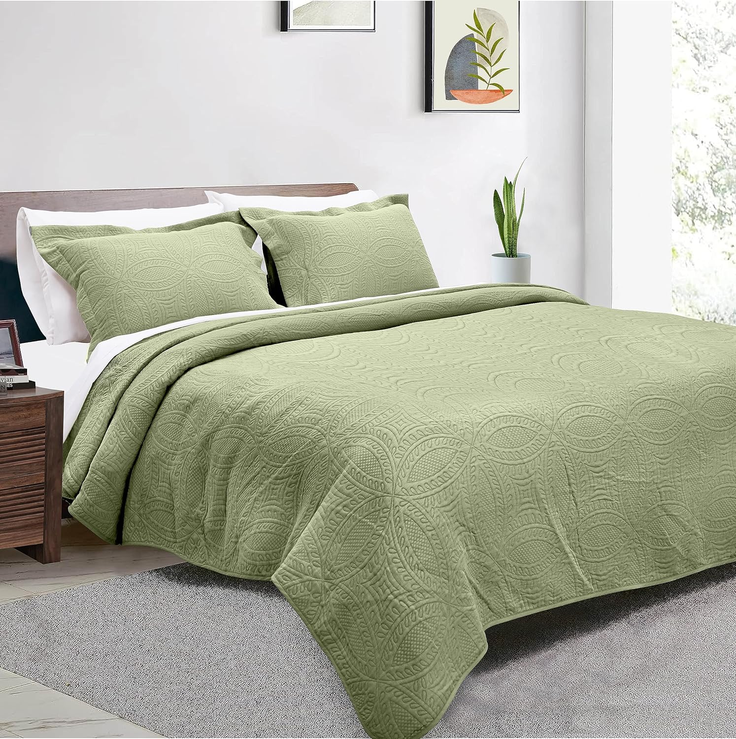 Threadmill Quilt Queen Size Bedding Set - Cotton Bamboo Soft All Season Lightweight Summer Quilt Bedspread 3 Piece Set - Modern Circle Design Coverlet - 1 Quilt, 2 Pillow Shams - Sage Green