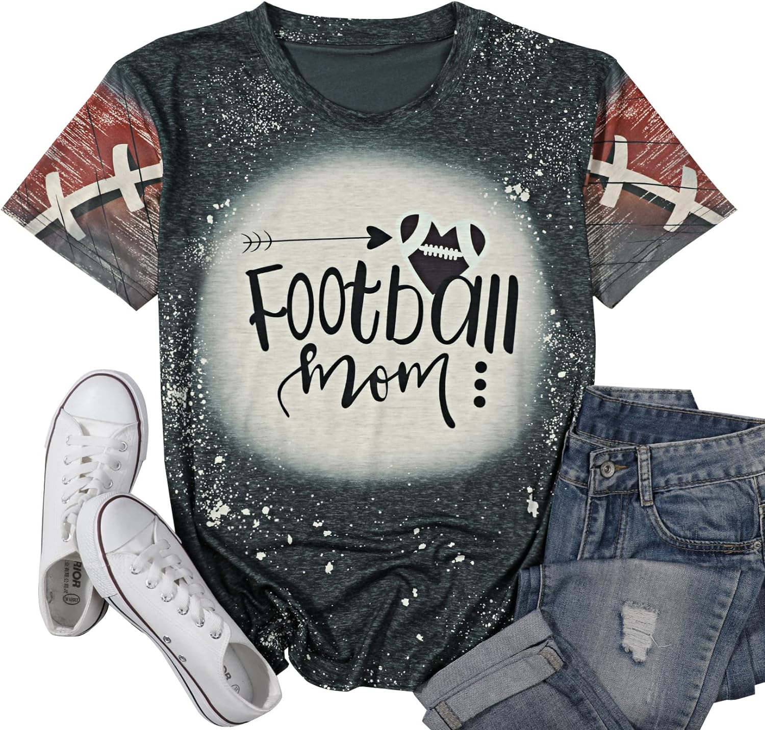 Football Mom T Shirts Women Love Heart Football Tee Shirts Casual Short Sleeve Game Day Tee Tops with Saying Loose Top