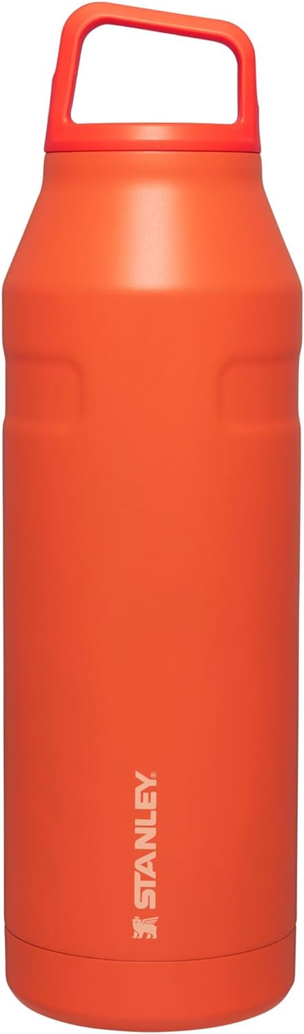 Stanley IceFlow Cap & Carry Water Bottle