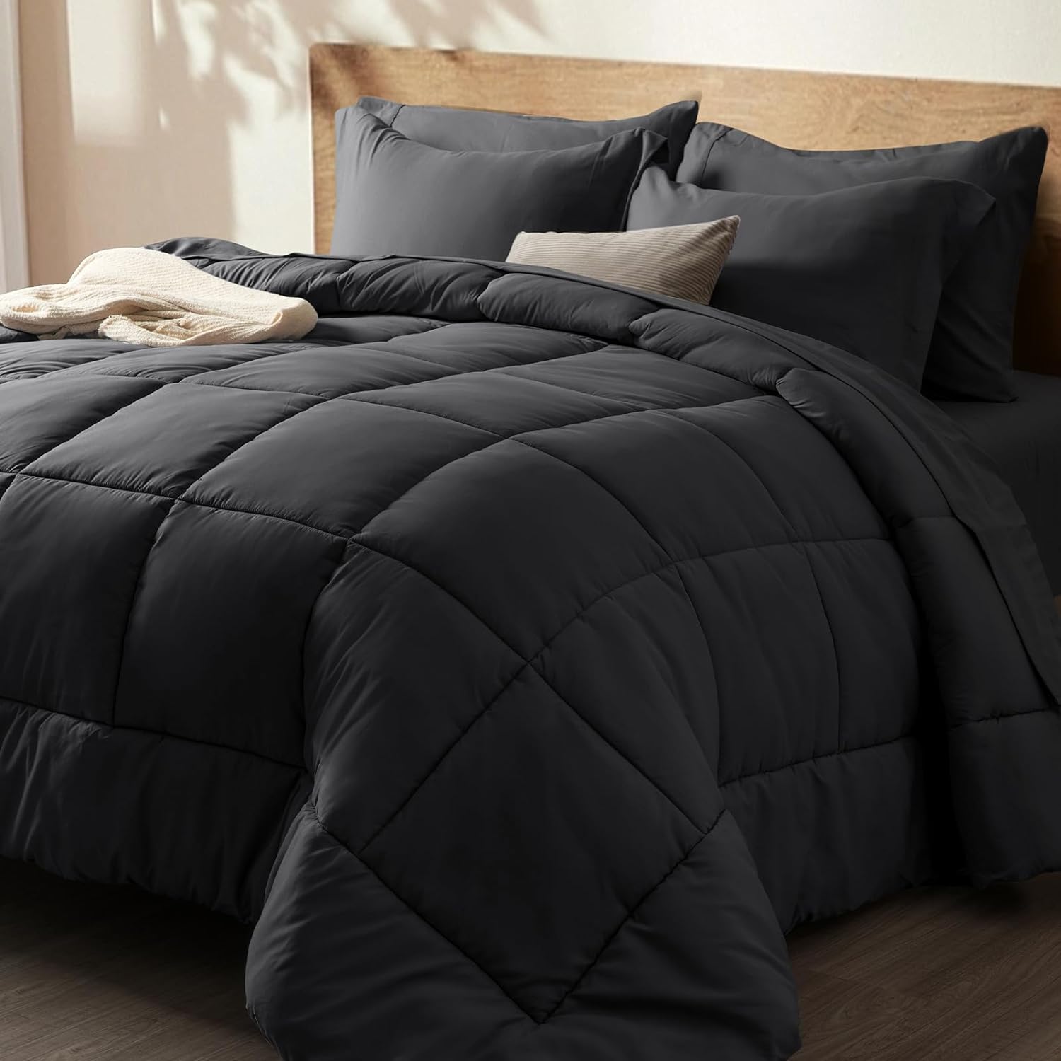 PHF 7 Pieces Queen Comforter Set Black, Bed in a Bag Comforter & 18 Sheet Set All Season, Ultra Soft Noiseless Bedding Sets with Comforter, Sheets, Pillowcases & Shams