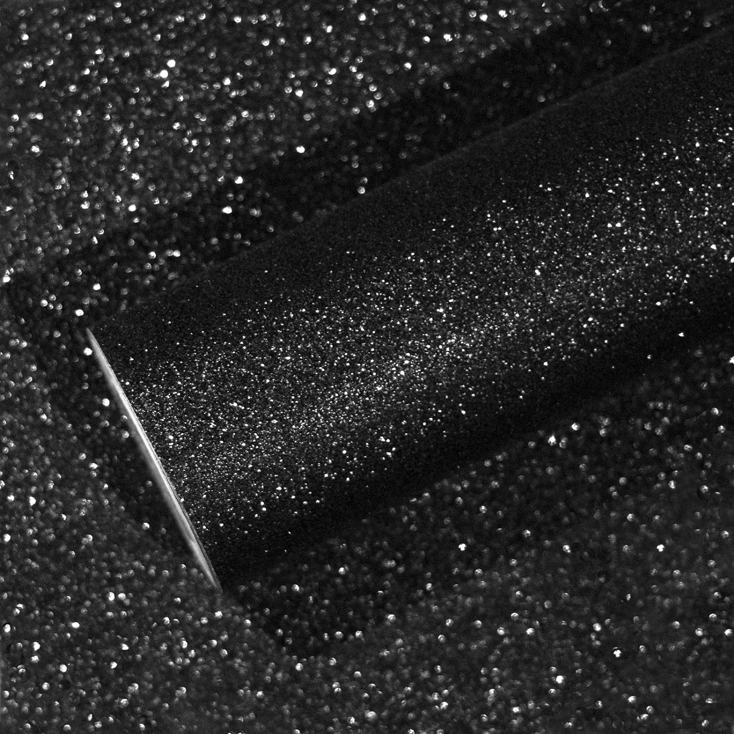 VEELIKE Black Glitter Wallpaper 15.7''x118'' Peel and Stick Sparkly Glitter Black Contact Paper Decorative Self Adhesive Removable Glitter Fabric Wall Paper Roll for Bedroom Wall Decor Cabinets