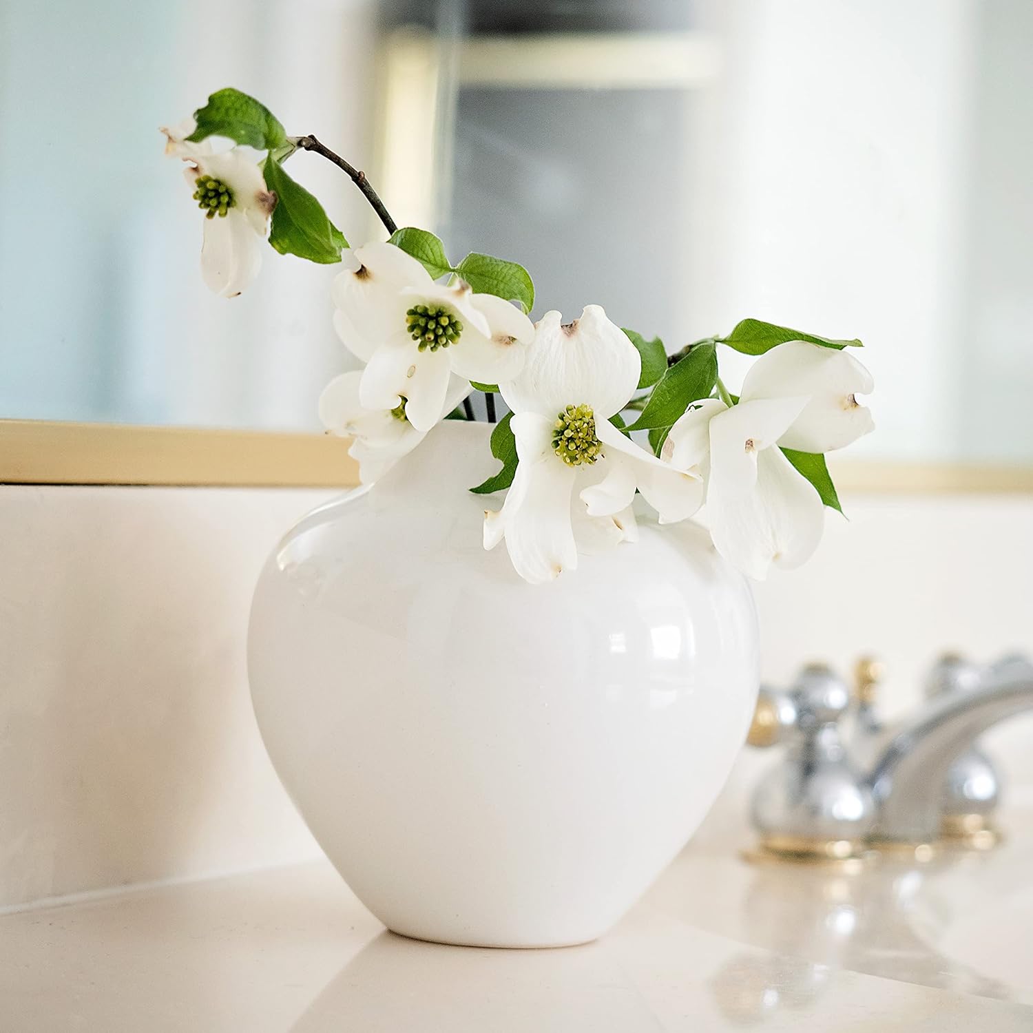 5 Inch Small White Porcelain Vase with Glossy Finish - White Vases for Flowers, Small White Vases for Centerpieces, Mini White Vase, Short White Vase, White Round Vase, Cute White Flower Vase