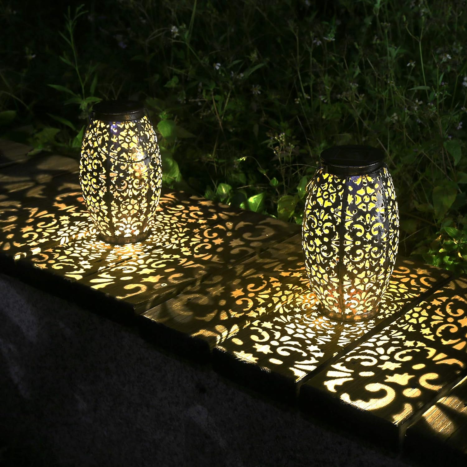 Kaixoxin Solar Lantern Lights for Hanging or Table Outdoor Solar Light for Patio Courtyard Garden (Silver-1)