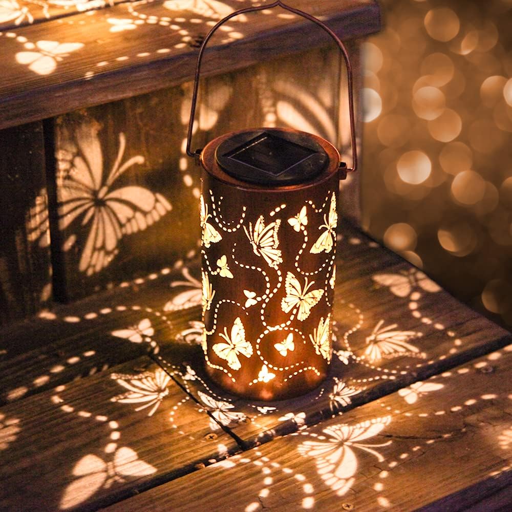 Solar Lanterns Outdoor Hanging Lantern Lights, Butterfly Outdoor Decor Lantern, Waterproof LED Decorative Garden Light Delicate Garden Decoration for Patio, Yard, Pathway, Landscape