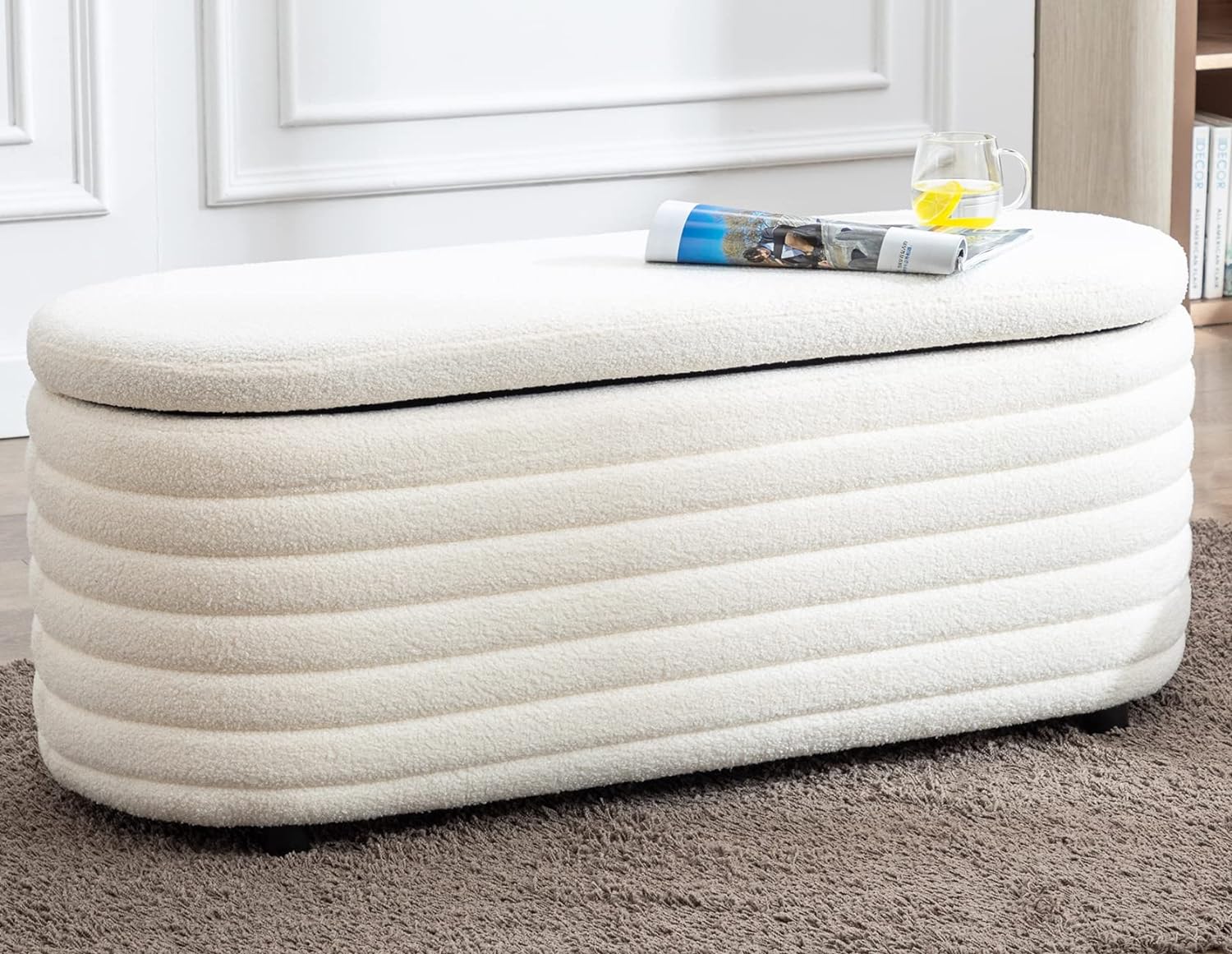 45.5 Inch Storage Ottoman Bench Upholstered Faux Fur Bedroom Benches for Living Room/Bedroom & Hallway, Tufted Foot of Bed Bench Footrest Stool with Foam Padded Seat, Fur White