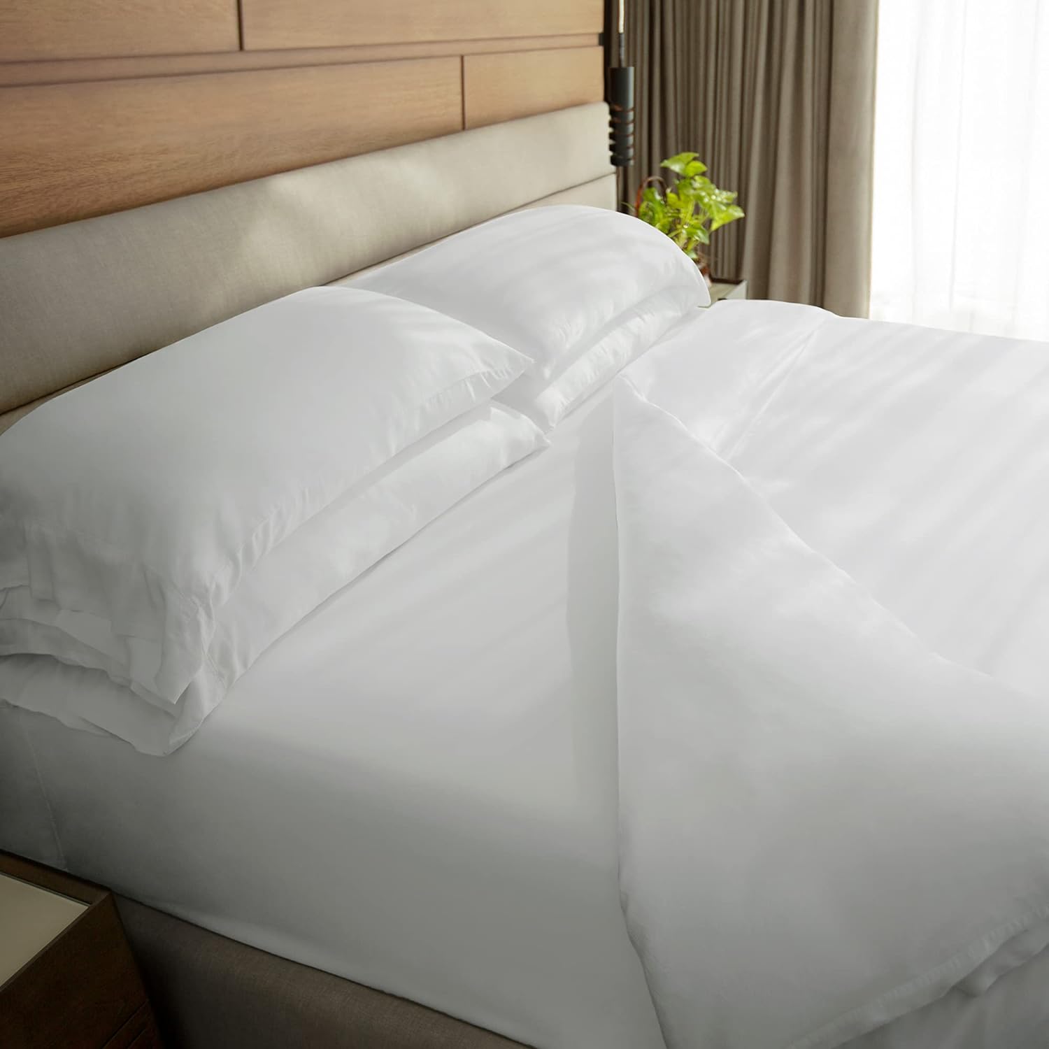 Cariloha Classic Bamboo-Viscose Bed Sheet Set-Cooling Bed Sheets-Luxuriously Soft Sheet Set with Twill Weave Finish-Includes Flat & Fitted Sheet Plus 2 Pillowcases - King - White