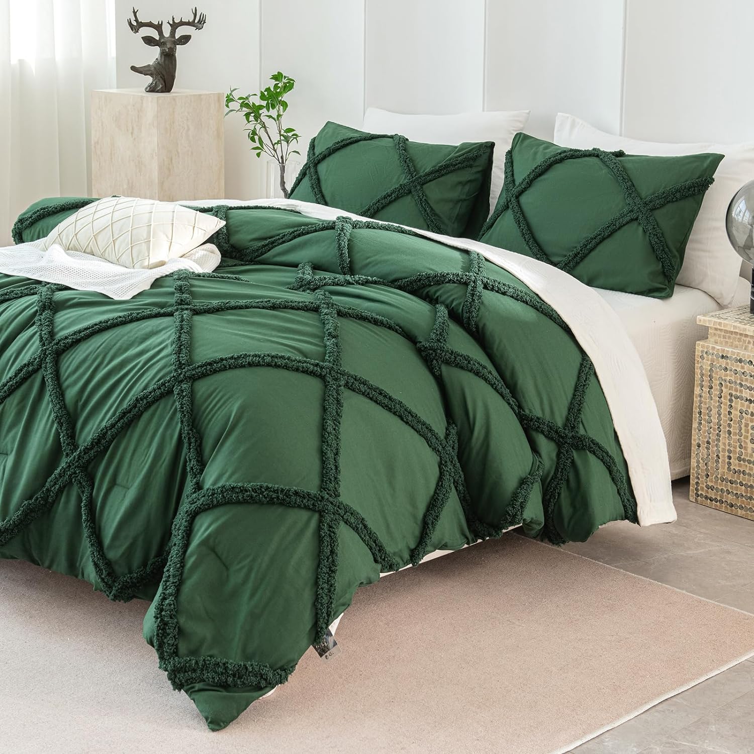 Bedbay Emerald Green Comforter Set Queen Farmhouse Boho Bedding Set Queen Luxury Diamond Tufted Bedding Soft Lightweight 3 Pcs Western Comforter Bed Set Queen Size-Green,Queen